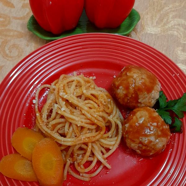Meatballs + Spaghetti